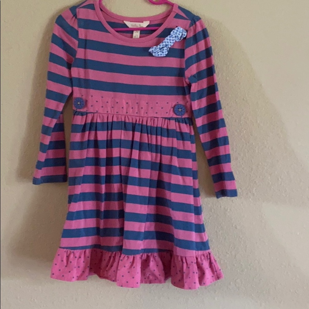 Pink/blue dress